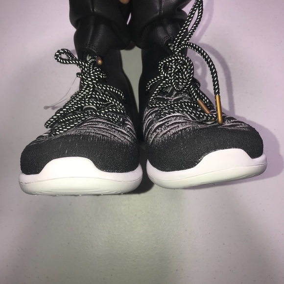 Sold On Another Sale Site - Picture 7 of 8